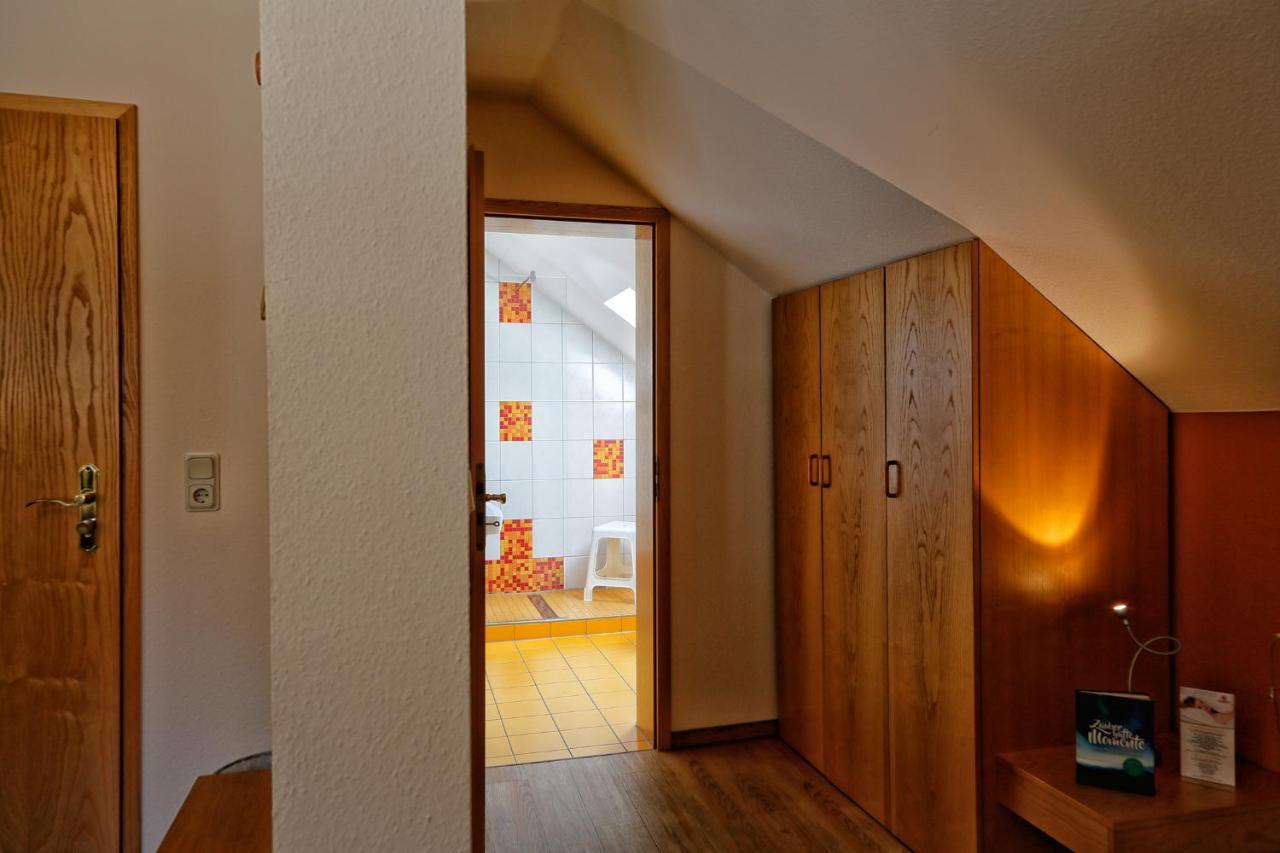 Konsum Gaestehaus Quisisana - Oberhof Oberhof  Kültér fotó