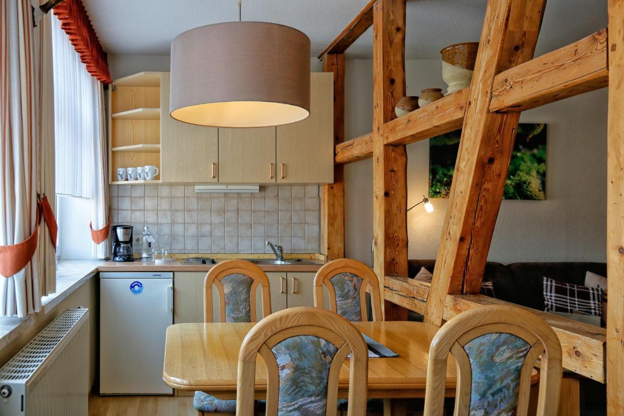 Konsum Gaestehaus Quisisana - Oberhof Oberhof  Kültér fotó